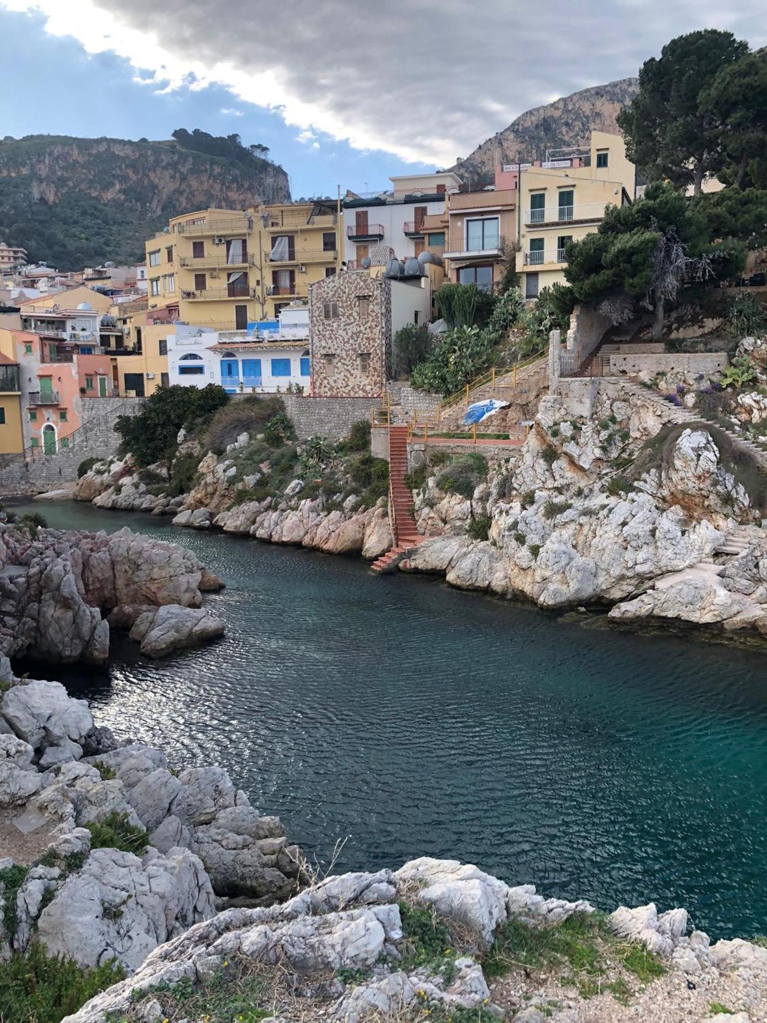 Casa Vacanze Da Maurizio サンタ・フラーヴィア エクステリア 写真